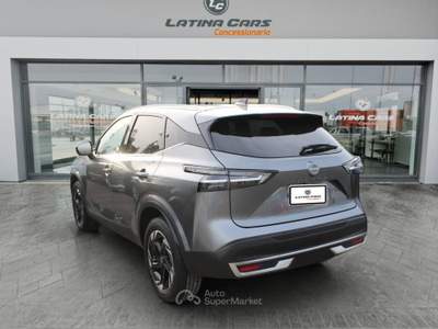 Nissan Qashqai 1.3 mhev N-Connecta 158cv Con Tetto Panoramico Grigio usata Latina