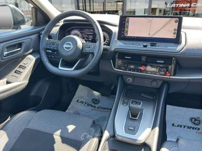 Nissan Qashqai 1.3 mhev N-Connecta 158cv xtronic TETTO PANORAMICO Nero usata Latina