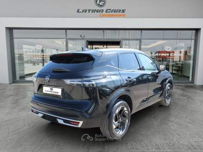 Nissan Qashqai 1.3 mhev N-Connecta 158cv xtronic TETTO PANORAMICO Nero usata Latina