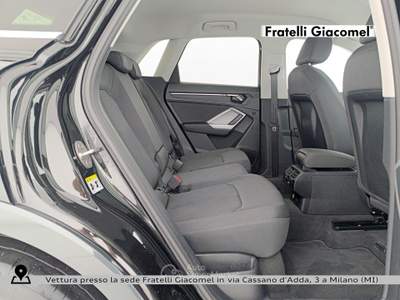 Audi Q3 35 2.0 tdi business advanced s-tronic Nero usata Assago