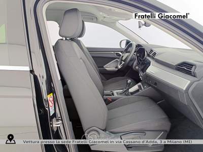 Audi Q3 35 2.0 tdi business advanced s-tronic Nero usata Assago