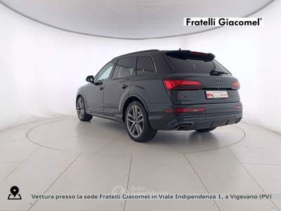 Audi Q7 3.0 tdi mhev s line edition quattro 286cv tiptronic 7p.ti Nero usata Assago