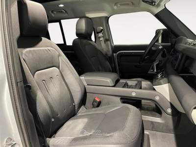 Land Rover Defender First Edition awd 240cv 7 Posti Argento usata Ravenna