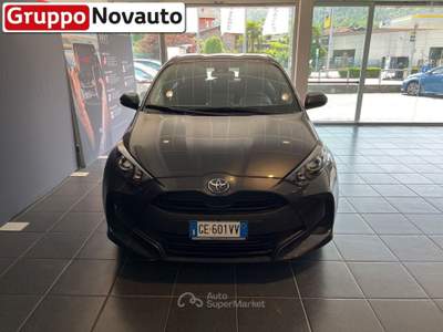 Toyota Yaris 1.0 5 porte Active Grigio usata Varese