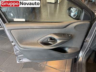 Toyota Yaris 1.0 5 porte Active Grigio usata Varese