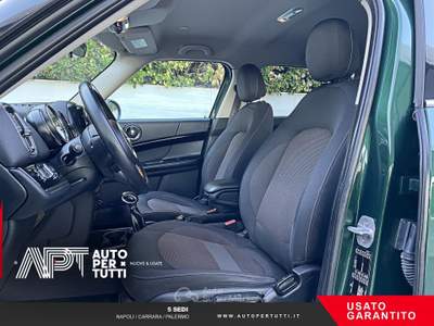 MINI Countryman Mini Countryman 2.0 Cooper D auto Verde usata Marano di Napoli