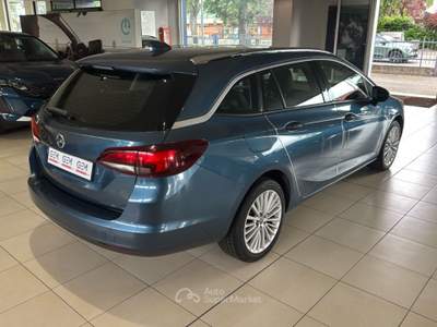 Opel Astra Astra 1.6 BiTurbo CDTi Start&Stop Sports Tourer Innovation Cambio Autom. Blu/Azzurro usata Voghera