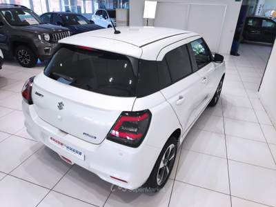 Suzuki Swift 1.2 Hybrid 4WD AllGrip Top*4x4* Bianco usata Alto Reno Terme