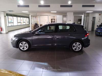 Volkswagen Golf 1.0 TSI 110cv EVO Life Grigio usata Figline e Incisa Valdarno