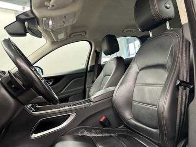 Jaguar F-Pace 2.0 D 180 CV aut. Prestige AUTOCARRO Grigio usata Perugia