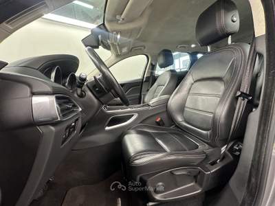 Jaguar F-Pace 2.0 D 180 CV aut. Prestige AUTOCARRO Grigio usata Perugia