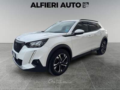 Peugeot 2008 1.2 Turbo Benzina 100cv MT6 Allure Bianco usata Calenzano