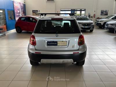 Fiat Sedici EMOTION 1.6 BENZ. 4X4 Grigio usata Voghera