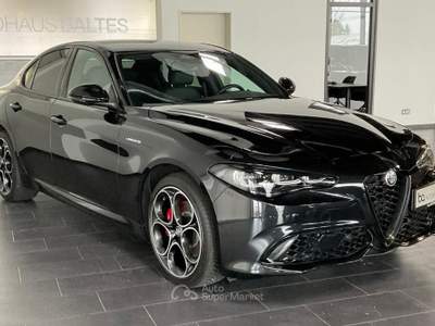 Alfa Romeo Giulia 2.0 T 280cv Veloce AT8 Q4 Matrix Pelle Nero usata Padova