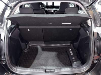 Toyota Yaris Hybrid Active MY20 Nero usata Cornate D'adda
