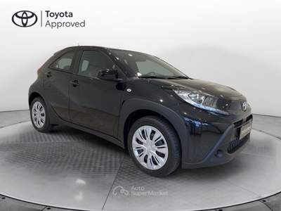 Toyota Aygo Aygo X 1.0 VVT-i 72 CV 5 porte Active Nero usata Varese