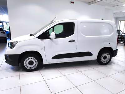 Opel Combo Cargo 1.5 Diesel S&S PC-TN*3 POSTI con 1 ABBATTIBILE PORTAPALI* Bianco usata Alto Reno Terme