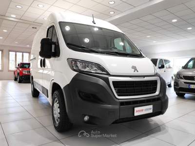 Peugeot Boxer Boxer 333 2.2 BlueHDi 140 S&S PM-TM Furgone*PASSO MEDIO TETTO ALTO*19.000 KM*GARANTITO*3 POSTI* Bianco usata Alto Reno Terme