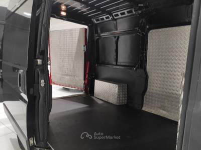 Peugeot Boxer Boxer 333 2.2 BlueHDi 165 S&S PM-TM*con PEDANA POSTERIORE INTERNA RIPIEGABILE*GARANTITA* Nero usata Alto Reno Terme