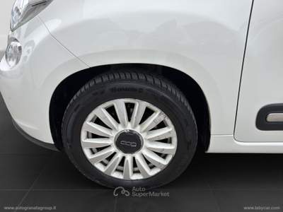 Fiat 500L 500L 1.3 MJT 95 CV Lounge NAVI+RETRO Bianco usata Qualiano