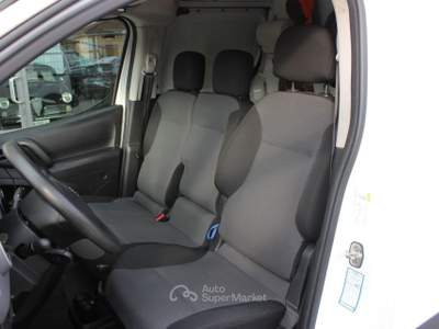 Peugeot Partner L1 BlueHDi 100CV Allestimento trasporto animali da caccia Bianco usata Villongo