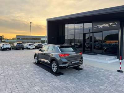 Volkswagen T-Roc 1.0 TSI Style BlueMotion Technology Grigio usata Russi