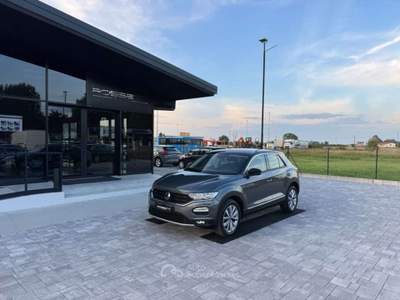 Volkswagen T-Roc 1.0 TSI Style BlueMotion Technology Grigio usata Russi