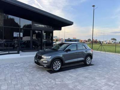 Volkswagen T-Roc 1.0 TSI Style BlueMotion Technology Grigio usata Russi