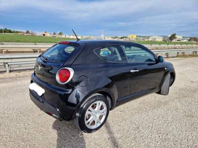 Alfa Romeo MiTo S&S Distinctive Nero usata Gravina in Puglia