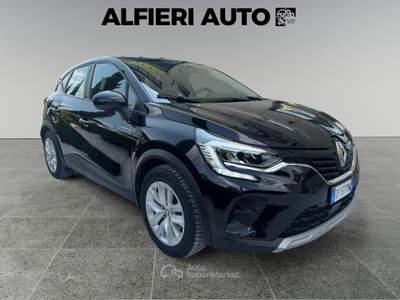 Renault Captur Hybrid E-Tech 145cv  Initiale Paris *GANCIO di TRAINO* Nero usata Calenzano