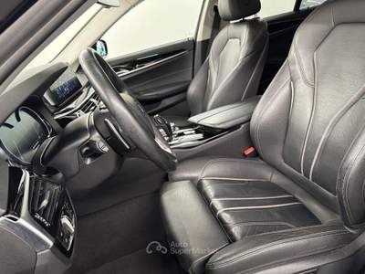 BMW Serie 5 525d 525d Touring Sport auto Argento usata Perugia