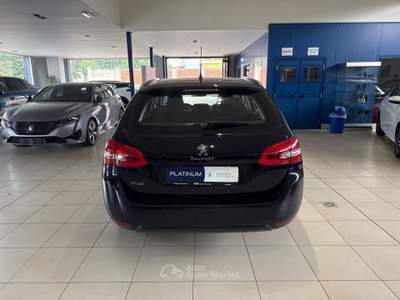 Peugeot 308 BlueHDi 130 EAT6 S&S SW Allure Grigio usata Voghera