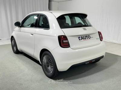 Fiat 500 23,65 kWh Bianco usata Montagna in Valtellina