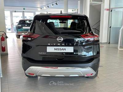Nissan X-Trail 1.5 e-POWER Tekna e-4ORCE 4WD Nero usata Montagna in Valtellina
