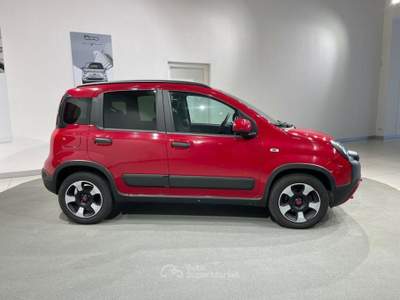 Fiat Panda 1.0 FireFly Hybrid Cross Rosso usata Montagna in Valtellina