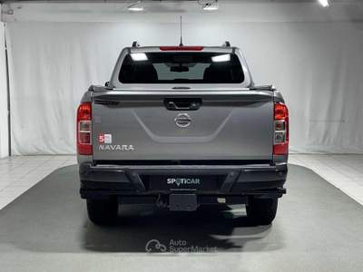 Nissan Navara 2.3 dci d.cab N-Guard 4wd 190cv auto my19 Grigio usata Montagna in Valtellina