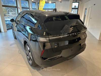 Opel Grandland 1.2 Hybrid GS e-DCS6 Nero usata Montagna in Valtellina
