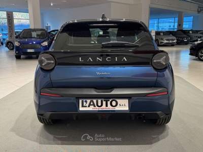 Lancia Ypsilon 1.2 mhev e-DCT Blu/Azzurro usata Montagna in Valtellina