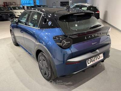 Lancia Ypsilon 1.2 mhev e-DCT Blu/Azzurro usata Montagna in Valtellina