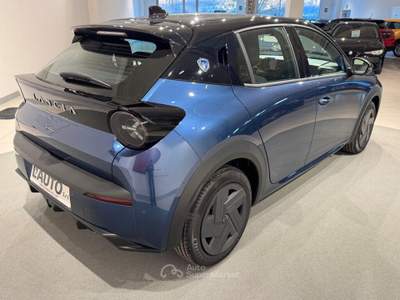 Lancia Ypsilon 1.2 mhev e-DCT Blu/Azzurro usata Montagna in Valtellina