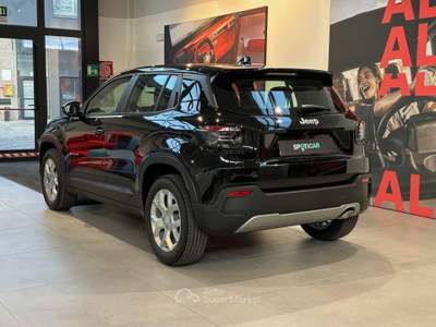 Jeep Avenger 1.2 Turbo e-Hybrid Altitude FWD Nero usata Montagna in Valtellina