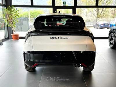 Alfa Romeo Junior 1.2 Hybrid ibrida eDCT6 Bianco usata Montagna in Valtellina