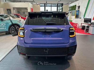 Abarth 600e 54kWh Scorpionissima Lilla usata Montagna in Valtellina
