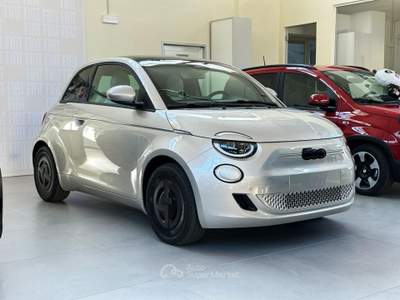 Fiat 500 500e 42 kWh Giorgio Armani Grigio usata Montagna in Valtellina
