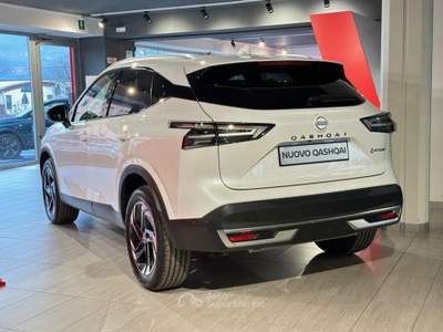 Nissan Qashqai 1.5 e-POWER GEN3 N-Connecta 2WD e-Shifter Bianco usata Montagna in Valtellina