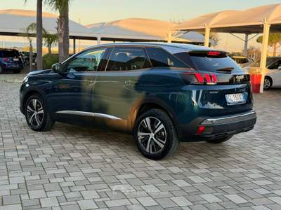 Peugeot 3008 1.5 B-HDI 130CV ALLURE EAT8 Blu/Azzurro usata Polignano a Mare