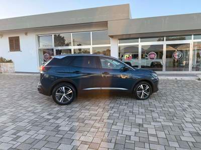 Peugeot 3008 1.5 B-HDI 130CV ALLURE EAT8 Blu/Azzurro usata Polignano a Mare