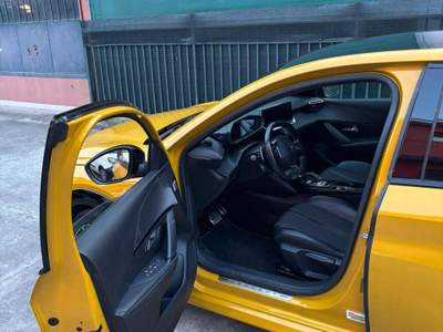 Peugeot 208 208 II 2019 1.2 puretech GT Line s Giallo usata Nova Milanese