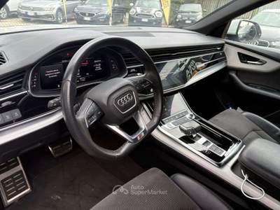 Audi Q8 S-LINE 3.0 tdi mhev Sport  PROMO FINANZIAMENTO Bianco usata Roma