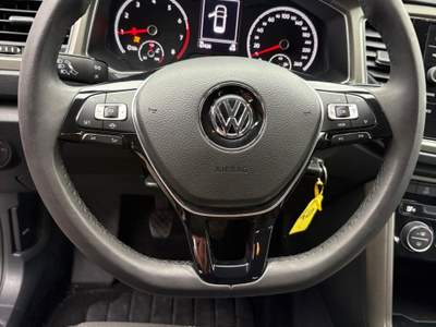 Volkswagen T-Roc Volkswagen T-Roc 1.0 TSI Benzina Business BlueMotion Technology Grigio usata Pozzuoli